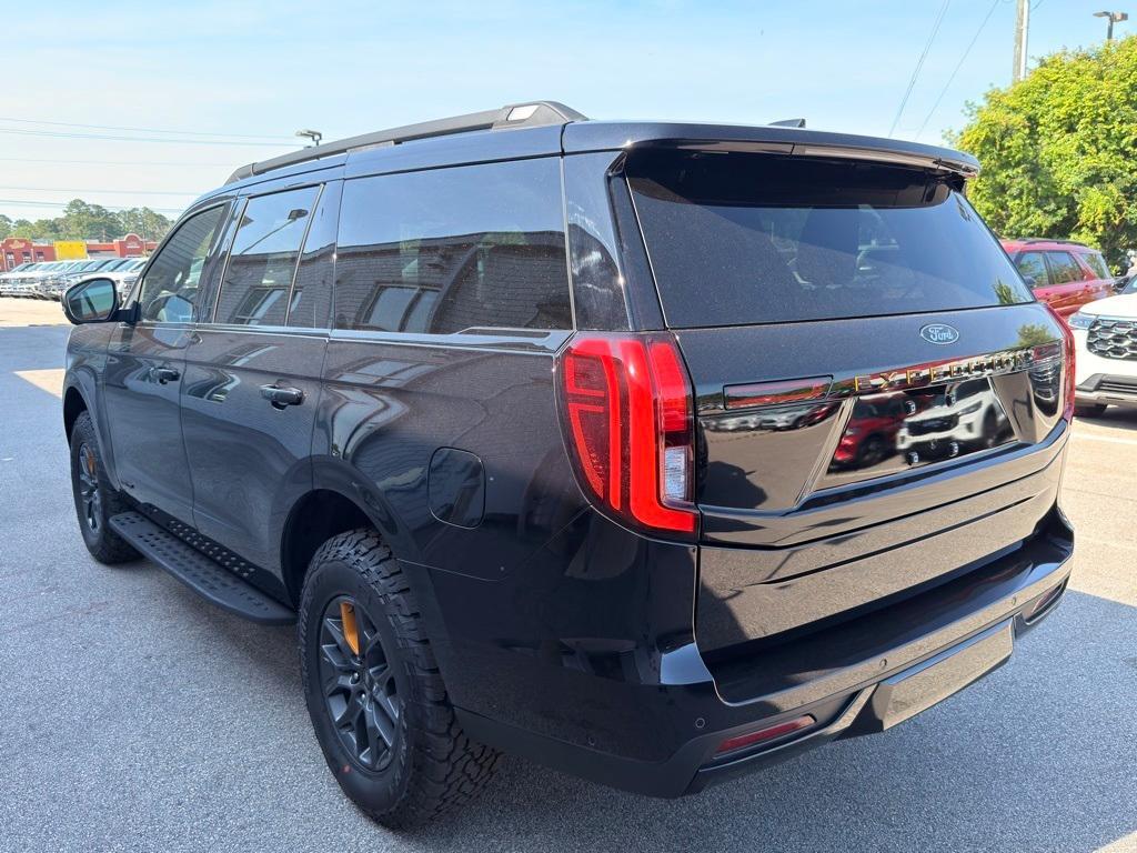 new 2025 Ford Expedition car, priced at $83,025