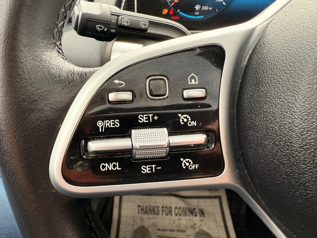 used 2020 Mercedes-Benz GLB 250 car, priced at $25,940