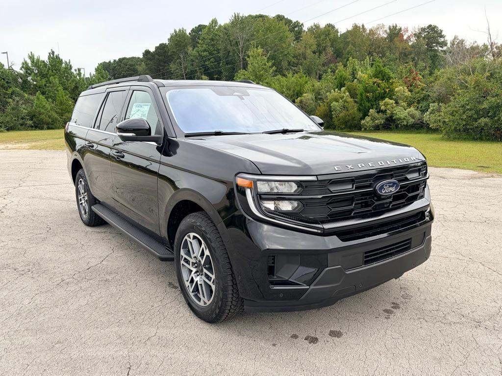 new 2025 Ford Expedition Max car, priced at $74,345