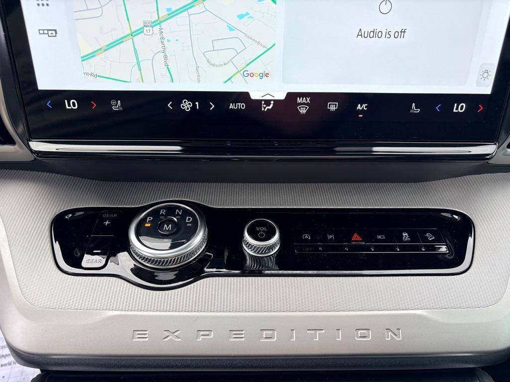 new 2025 Ford Expedition Max car, priced at $74,345