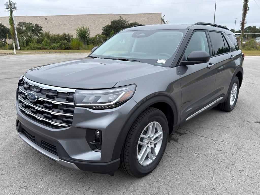 new 2025 Ford Explorer car, priced at $43,765