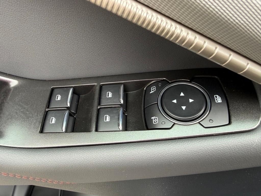 new 2025 Ford Explorer car, priced at $43,765