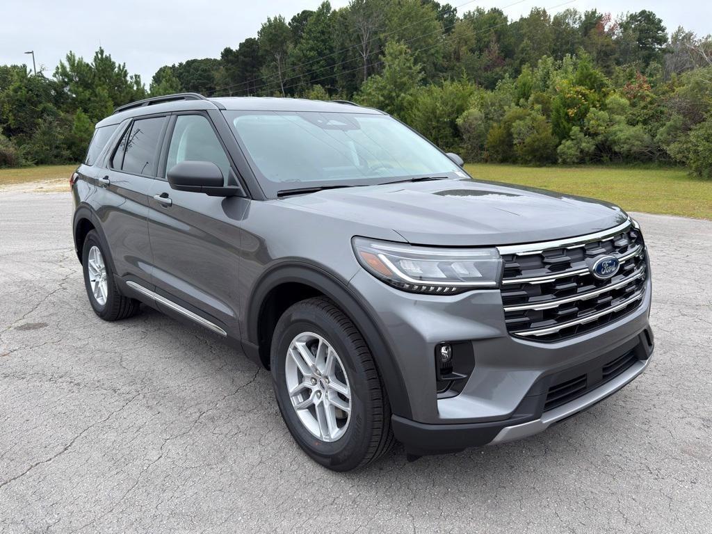 new 2025 Ford Explorer car, priced at $43,765