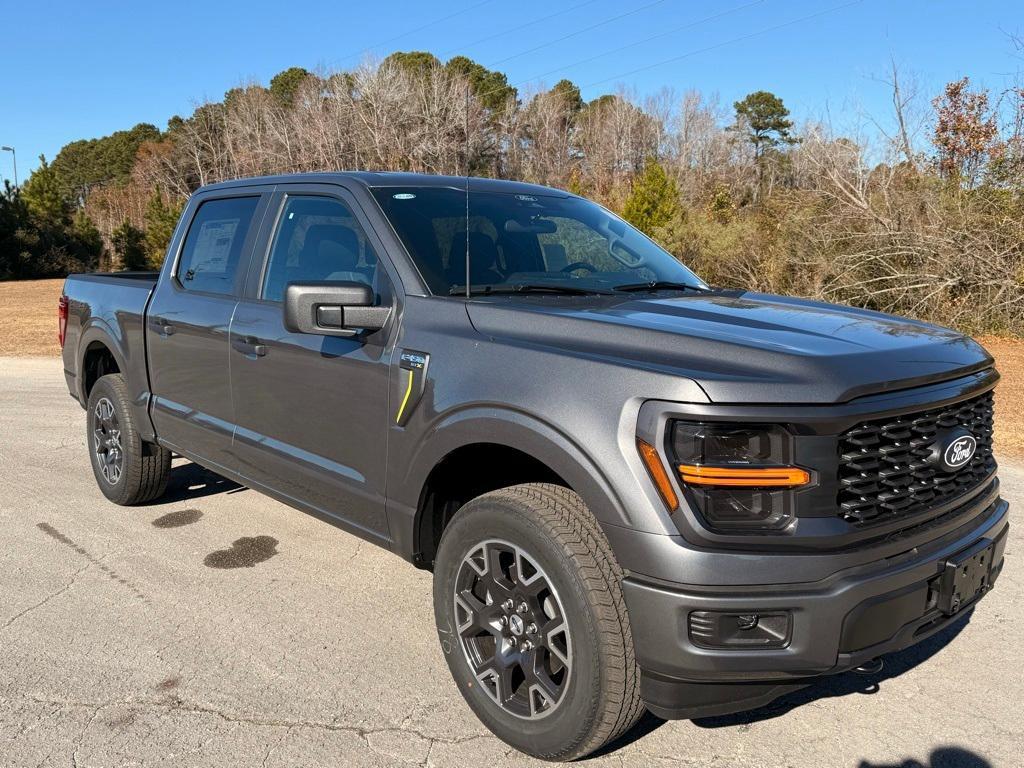 new 2024 Ford F-150 car, priced at $47,331