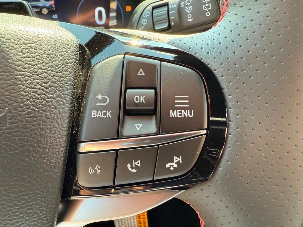 new 2025 Ford Explorer car, priced at $48,045
