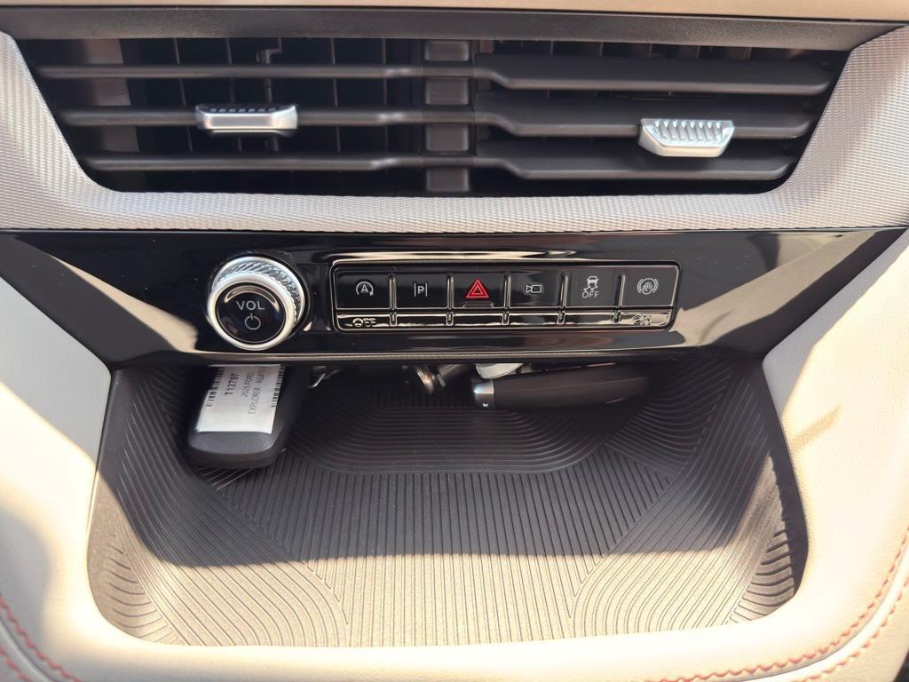 new 2025 Ford Explorer car, priced at $45,285