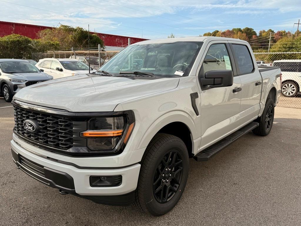 new 2024 Ford F-150 car, priced at $49,262