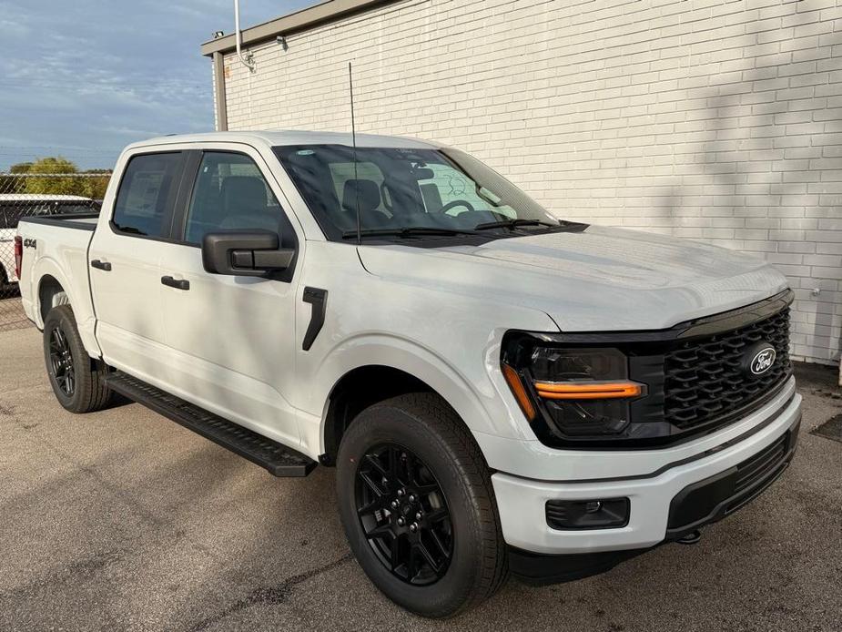 new 2024 Ford F-150 car, priced at $49,262