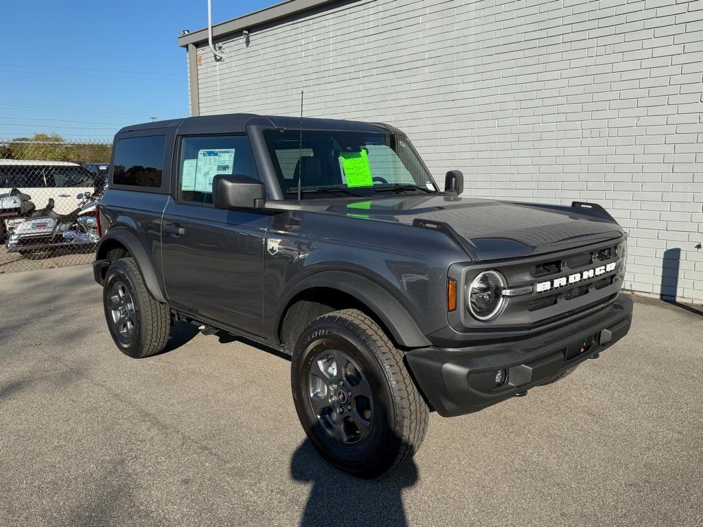 new 2024 Ford Bronco car, priced at $41,014