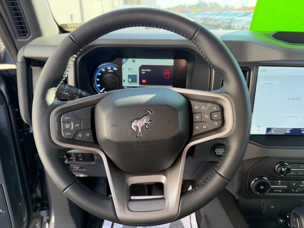 new 2024 Ford Bronco car, priced at $41,014