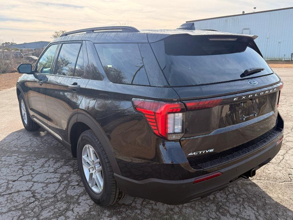 new 2025 Ford Explorer car, priced at $39,950