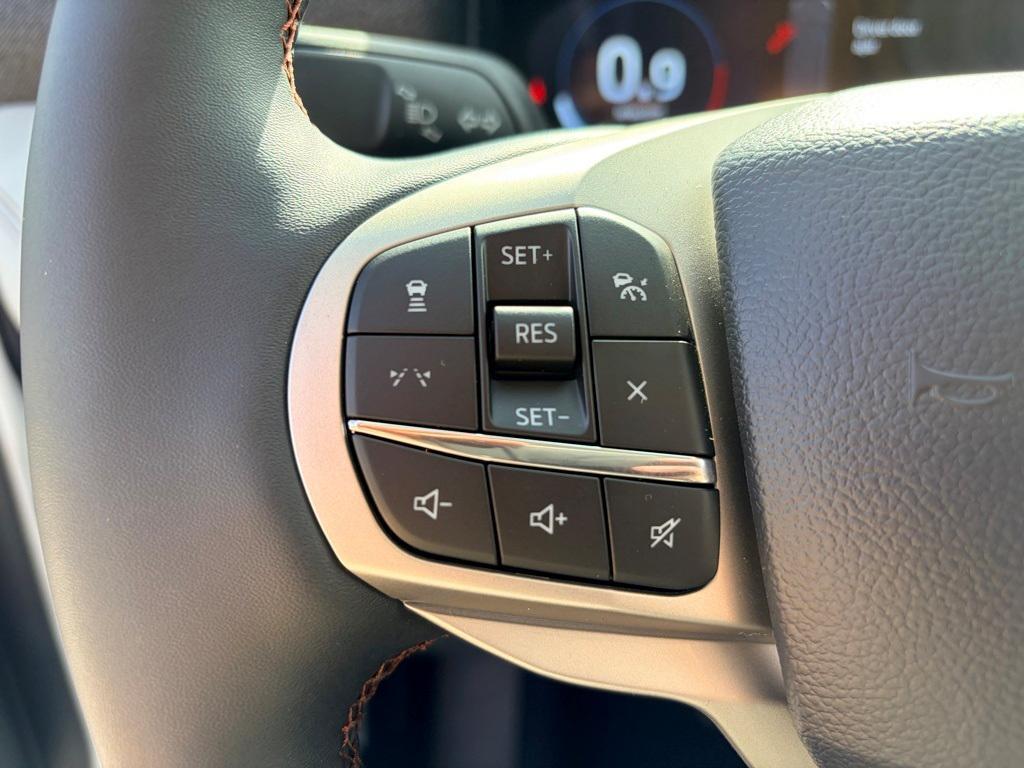 new 2025 Ford Explorer car, priced at $44,560