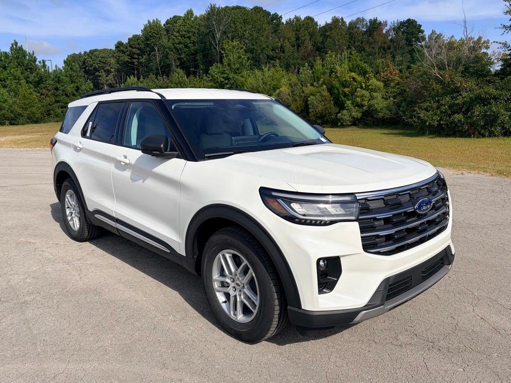 new 2025 Ford Explorer car, priced at $44,560