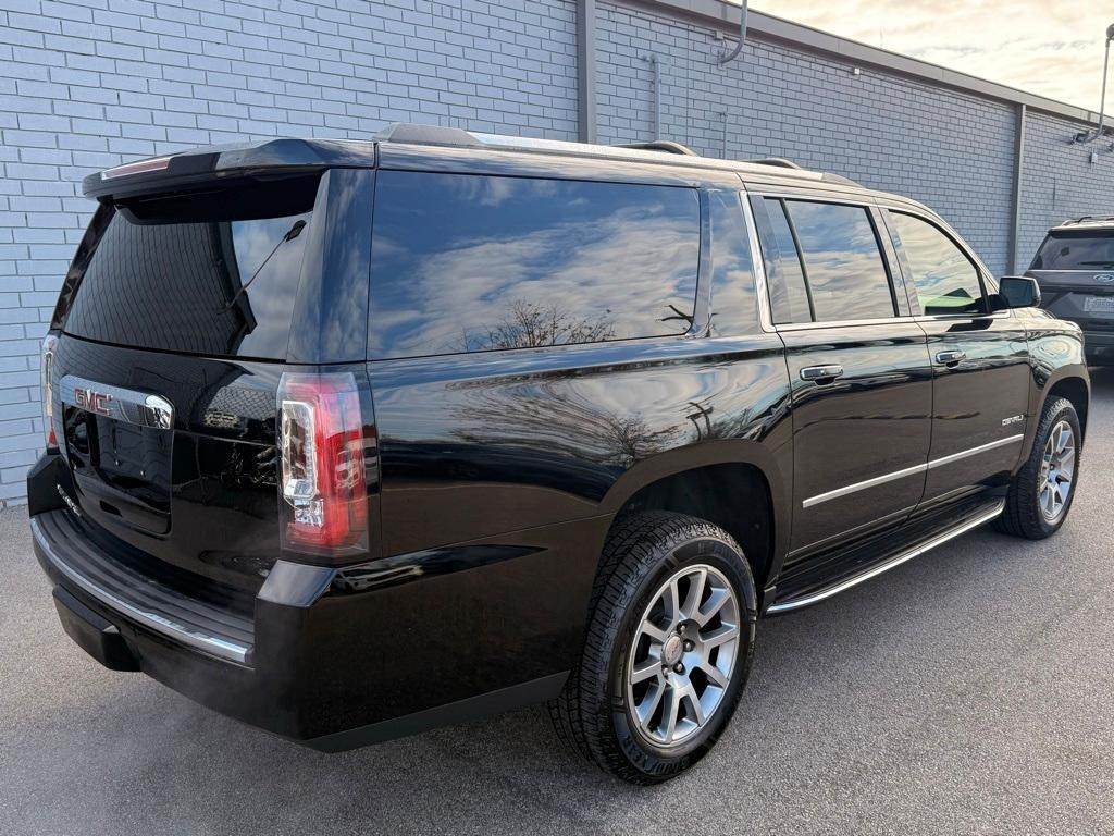 used 2019 GMC Yukon XL car, priced at $25,482