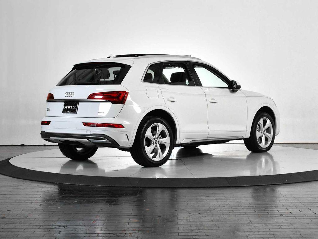 used 2021 Audi Q5 car, priced at $27,788