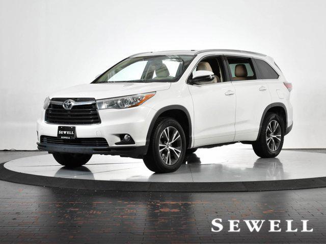 used 2016 Toyota Highlander car, priced at $19,998