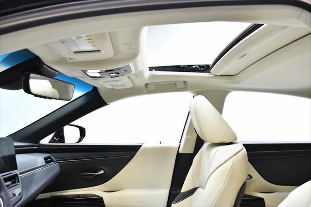used 2022 Lexus ES 350 car, priced at $43,488