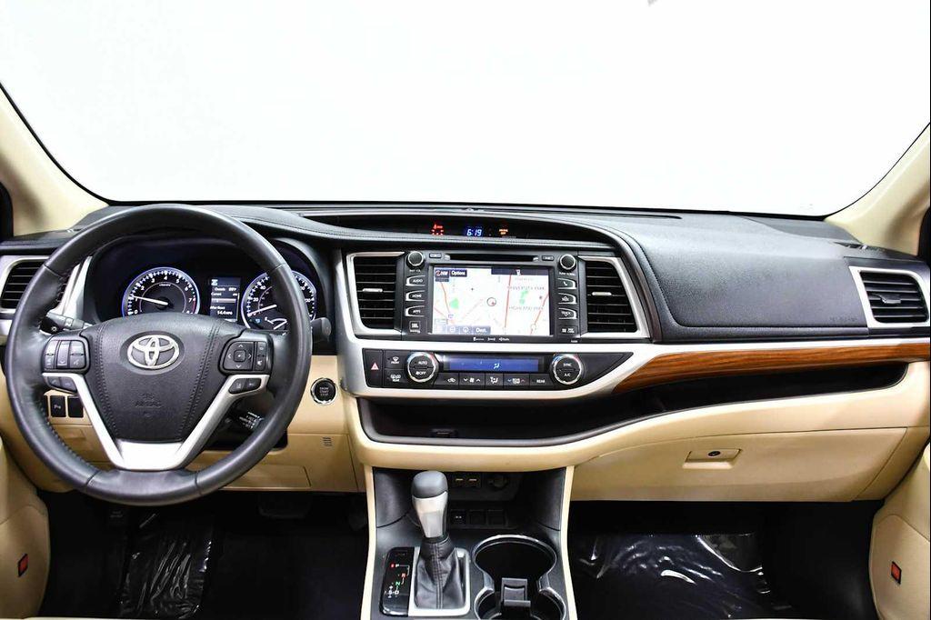 used 2019 Toyota Highlander car, priced at $27,688