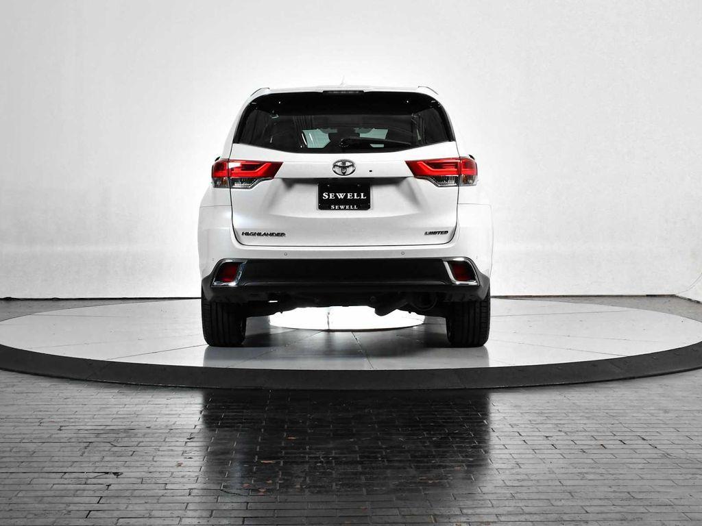 used 2019 Toyota Highlander car, priced at $27,688