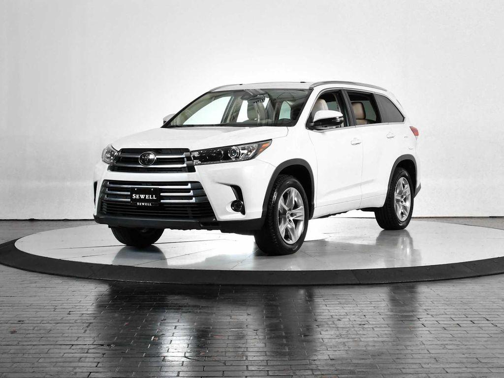 used 2019 Toyota Highlander car, priced at $27,688