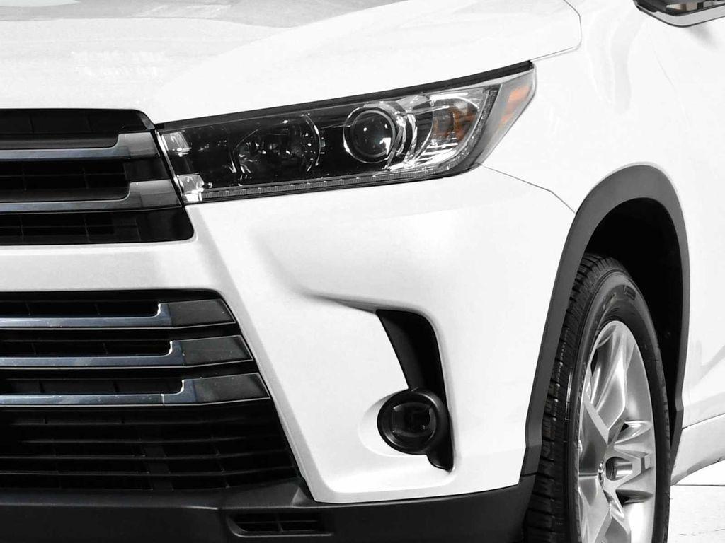 used 2019 Toyota Highlander car, priced at $27,688