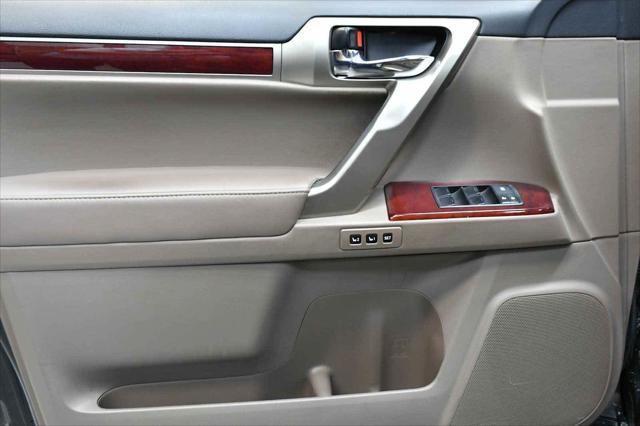 used 2016 Lexus GX 460 car, priced at $31,988