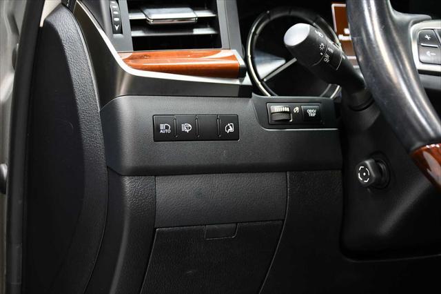 used 2019 Lexus LX 570 car, priced at $58,998