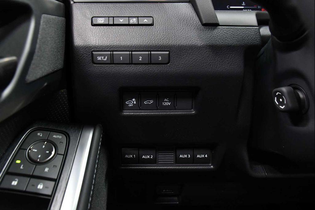 used 2025 Lexus GX 550 car, priced at $101,998