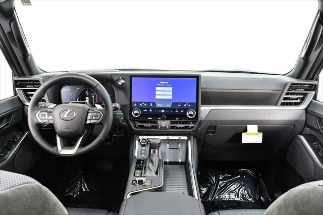 used 2025 Lexus GX 550 car, priced at $102,900
