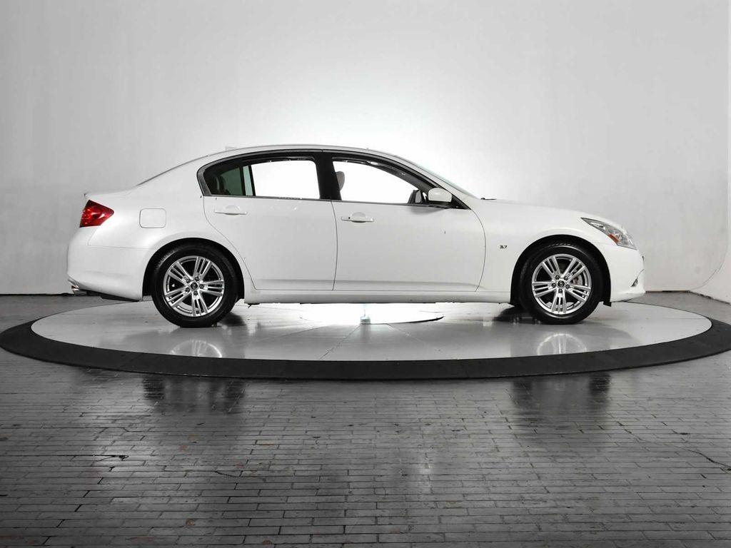 used 2015 INFINITI Q40 car, priced at $13,900