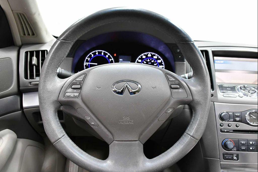 used 2015 INFINITI Q40 car, priced at $13,900