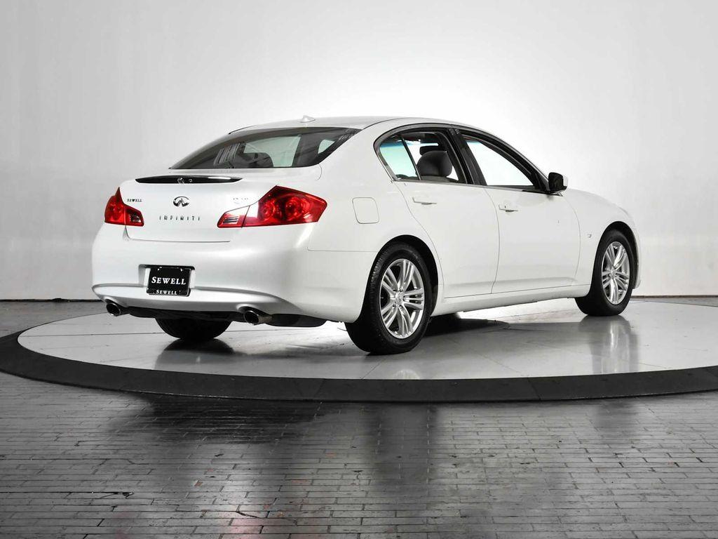 used 2015 INFINITI Q40 car, priced at $13,900