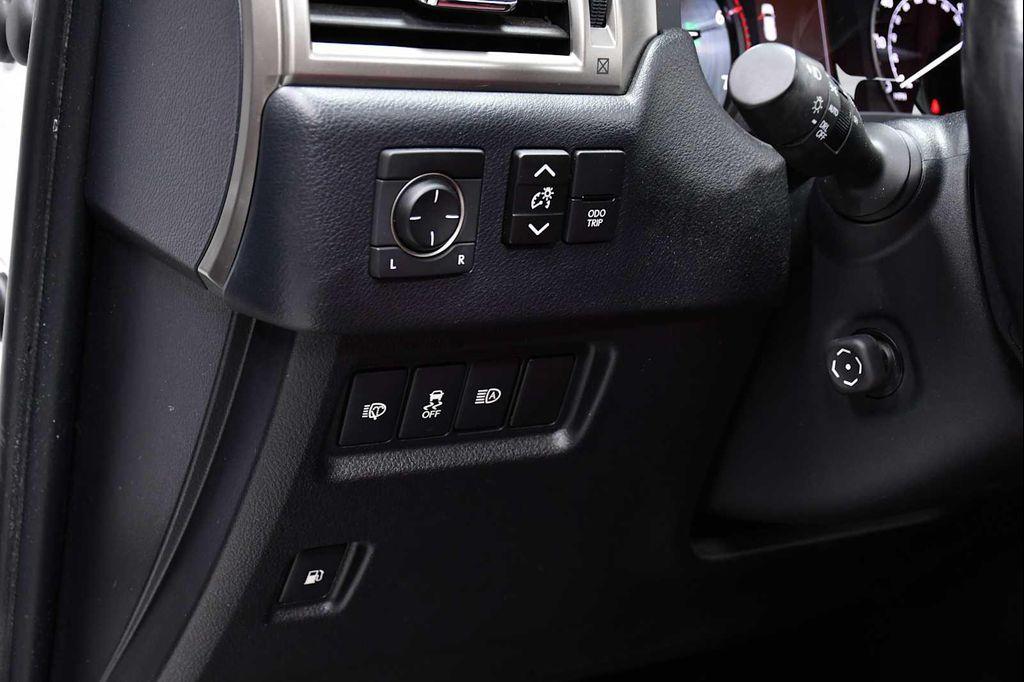 used 2020 Lexus GX 460 car, priced at $39,888