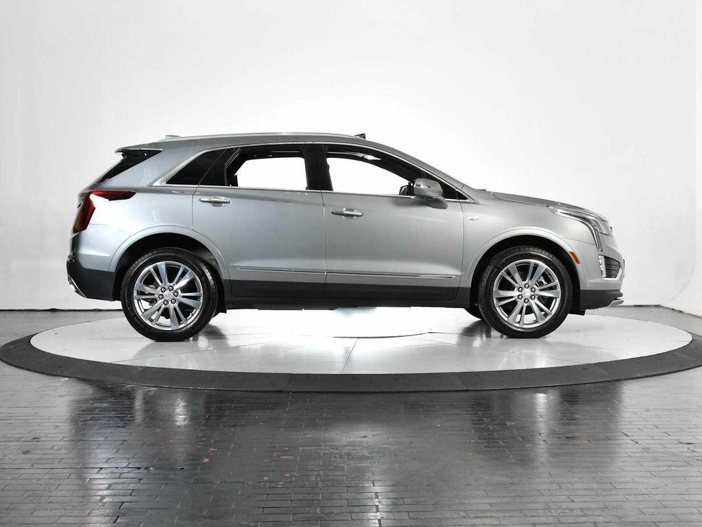 used 2024 Cadillac XT5 car, priced at $44,888