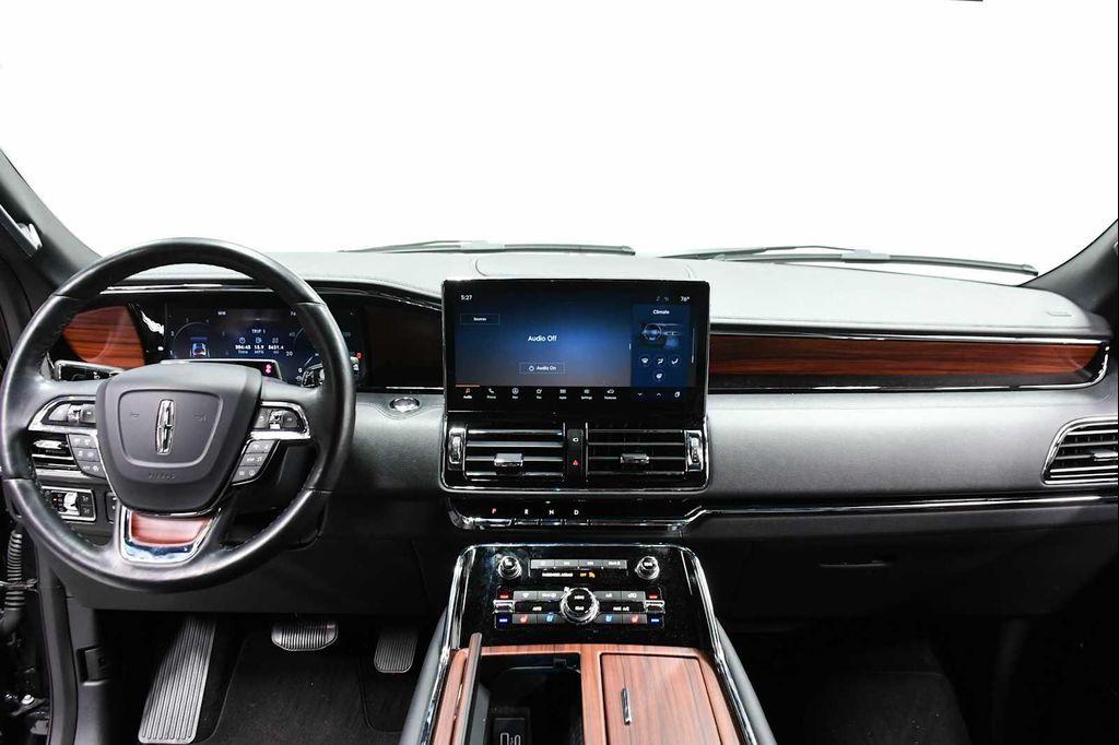 used 2024 Lincoln Navigator car, priced at $67,998