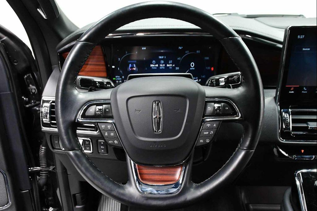 used 2024 Lincoln Navigator car, priced at $67,998