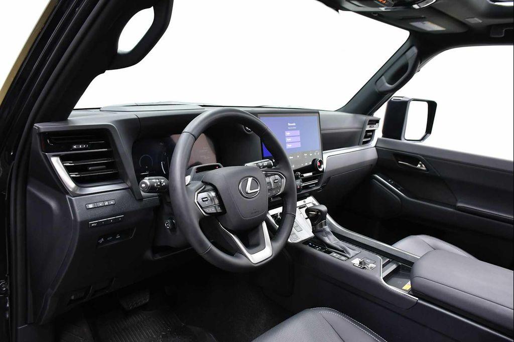 used 2025 Lexus GX 550 car, priced at $97,888