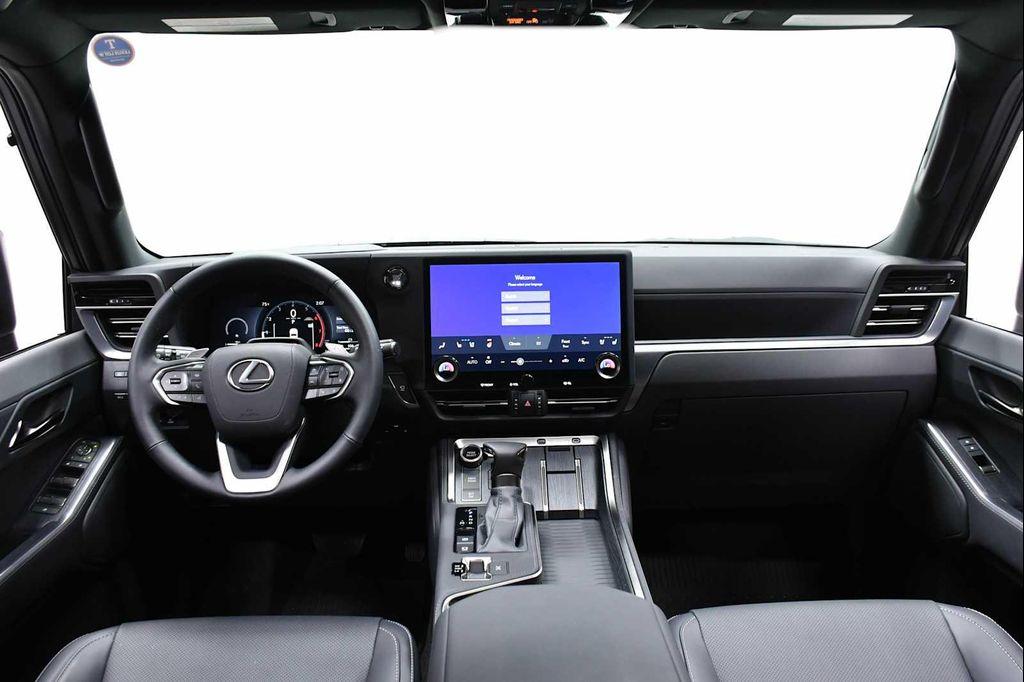 used 2025 Lexus GX 550 car, priced at $97,888