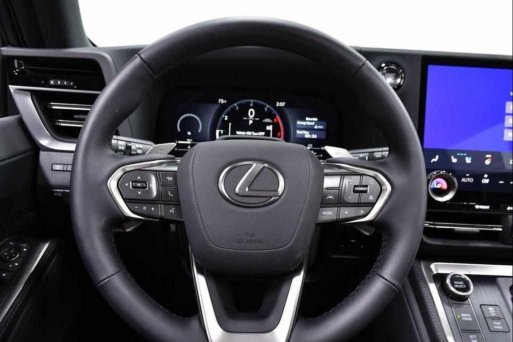 used 2025 Lexus GX 550 car, priced at $97,888