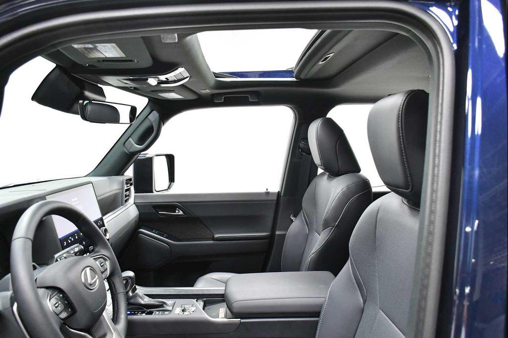 used 2025 Lexus GX 550 car, priced at $93,998