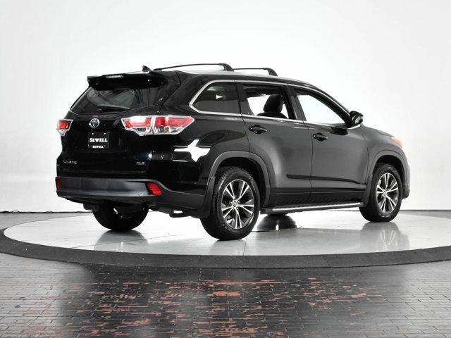 used 2016 Toyota Highlander car, priced at $20,998