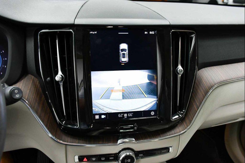 used 2022 Volvo XC60 car, priced at $29,988