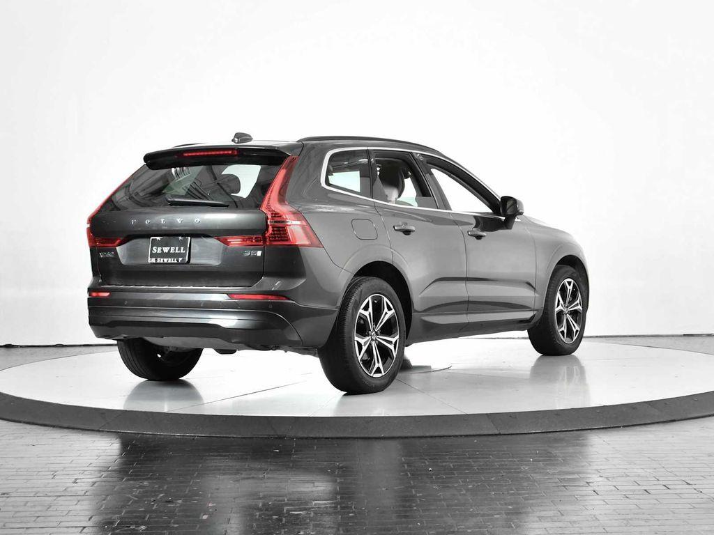 used 2022 Volvo XC60 car, priced at $29,988