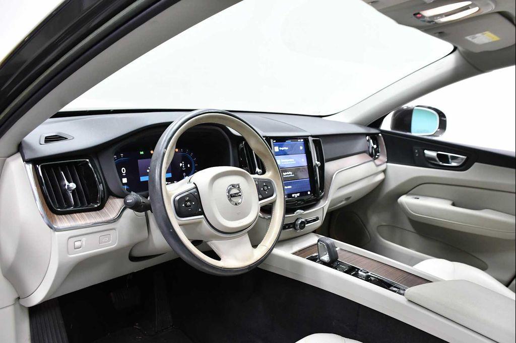 used 2022 Volvo XC60 car, priced at $29,988