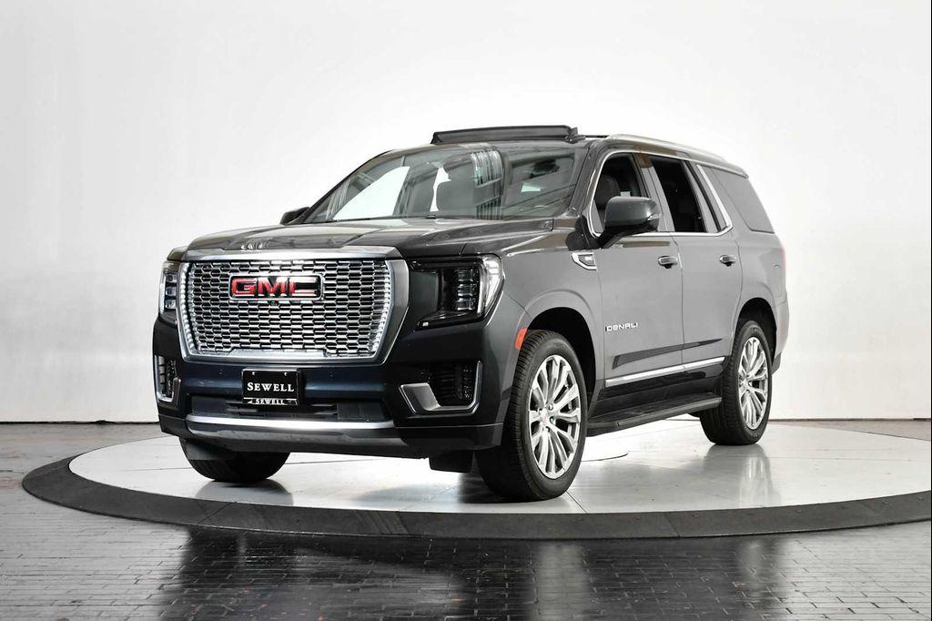 used 2022 GMC Yukon car, priced at $49,900