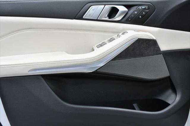 used 2022 BMW X7 car, priced at $59,988