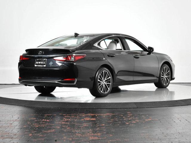 used 2025 Lexus ES 300h car, priced at $52,998