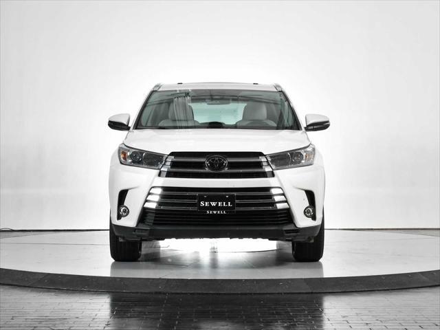 used 2017 Toyota Highlander car, priced at $24,998