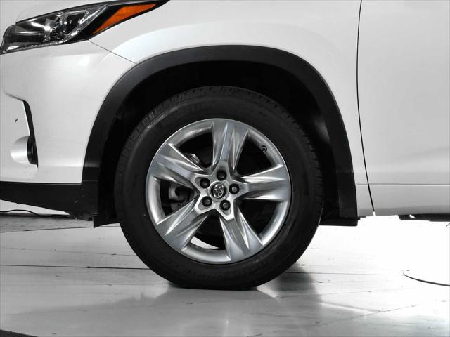 used 2017 Toyota Highlander car, priced at $24,998