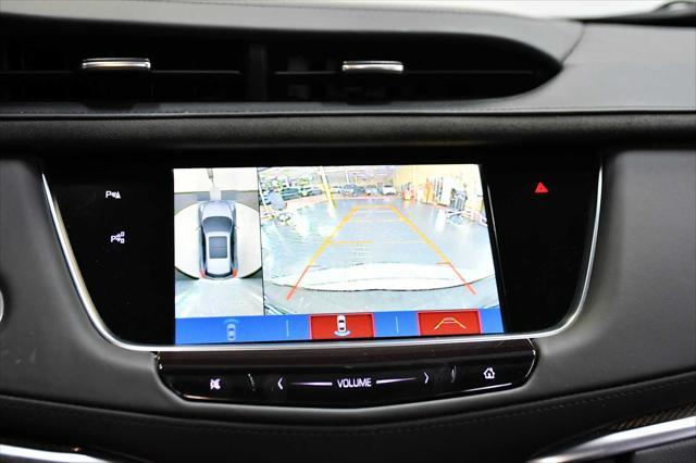 used 2019 Cadillac XT5 car, priced at $29,900